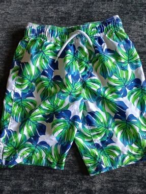 Place Sport Vacation Leaf Print Swimming Trunks (SIZE 10/12)